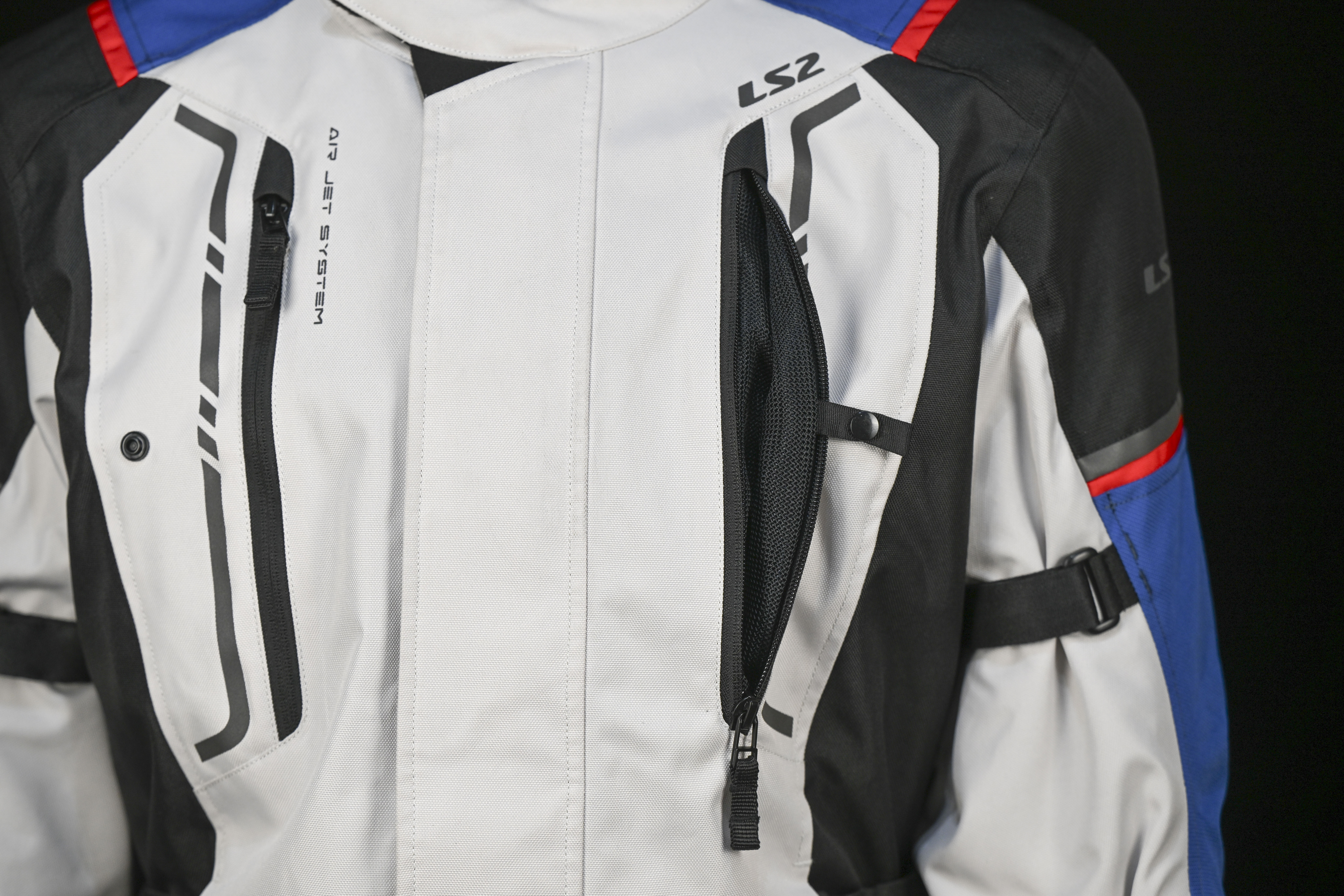 NARVIK ventilation zip DSC 9545